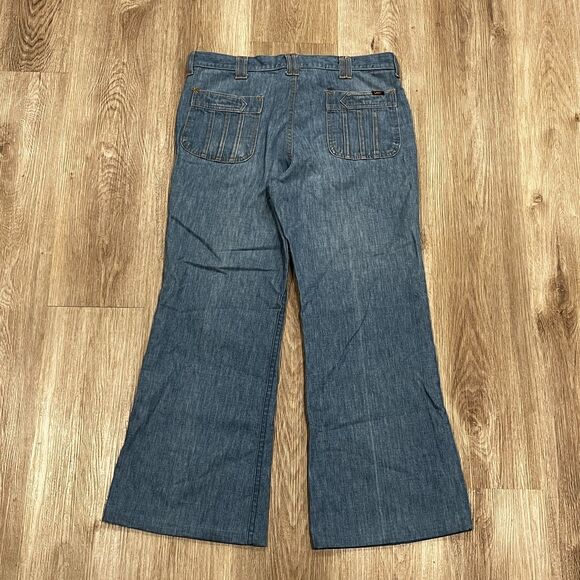 Vintage 70s Lee Bell Bottoms / Flared Women's Jeans Size 33x27 Blue Wash - Picture 1 of 9